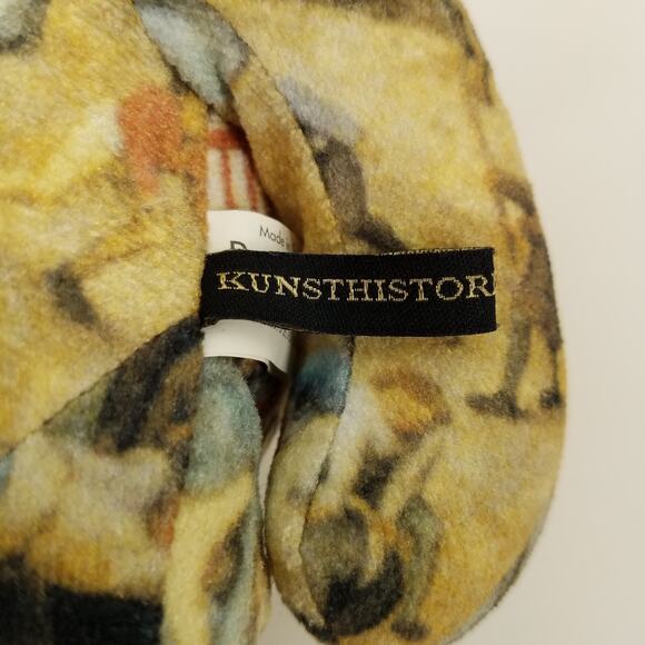 Kunsthistorisches Museum Bear Stuffed Plush Pieter Bruegel Childrens Games - Picture 4 of 7